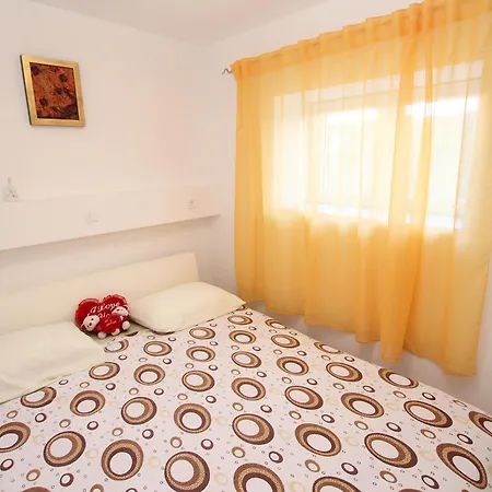 Apartment Studio Nukic